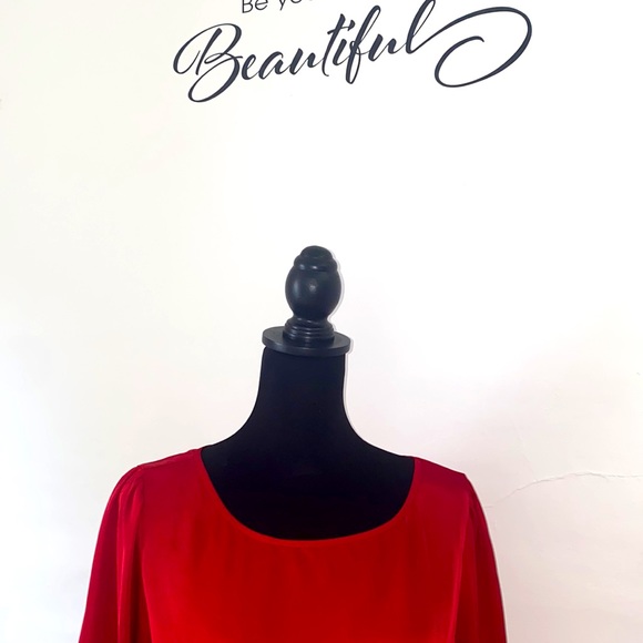 RED SILKY BLOUSE - Picture 5 of 5
